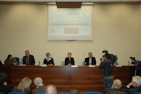 il Ministro Lorenzin alla conferenza stampa di presentazione del portale www.dovesalute.gov.it