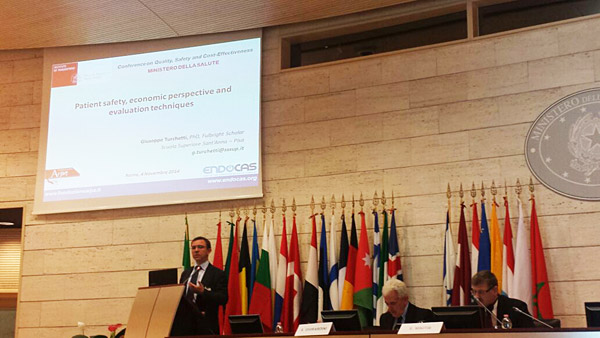 Conferenza sulla Qualità, la Sicurezza e i Costi delle cure - il tavolo dei relatori