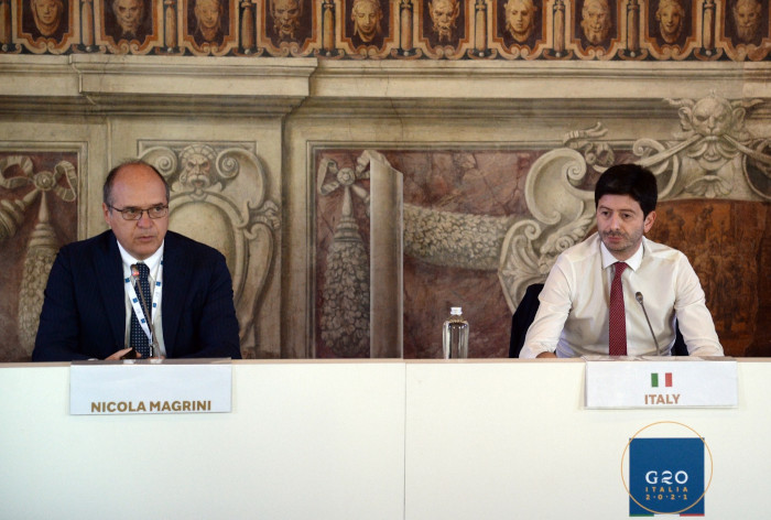 Il ministro Roberto Speranza  e Nicola Magrini, Direttore Generale dell'Agenzia Italiana del farmaco