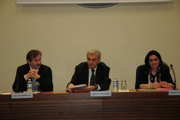 Ministro Balduzzi alla conferenza stampa di presentazione del progetto 'Capitan KuK'