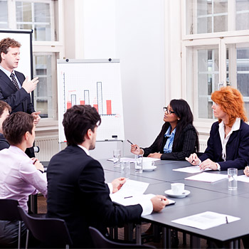 immagine di una riunione di una commissione