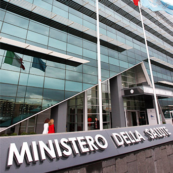 immagine dell'ingresso della sede centrale del Ministero della Salute