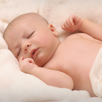 immagine di un neonato che dorme