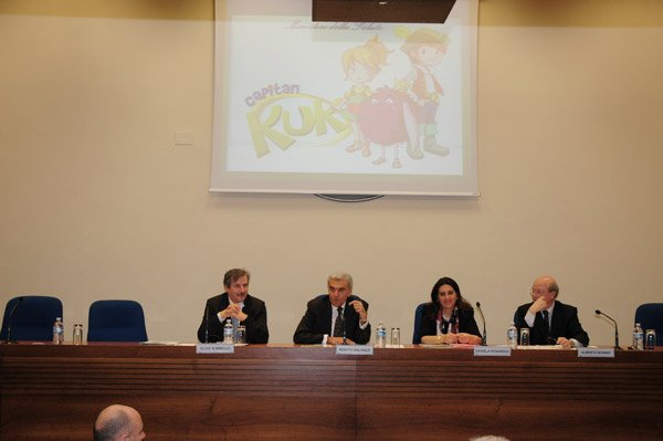 Il Ministro Balduzzi alla conferenza stampa di presentazione del progetto 'Capitan KuK'
